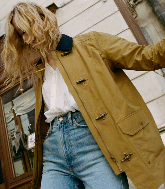 WAVERLEY RAINCOAT -- ANTELOPE