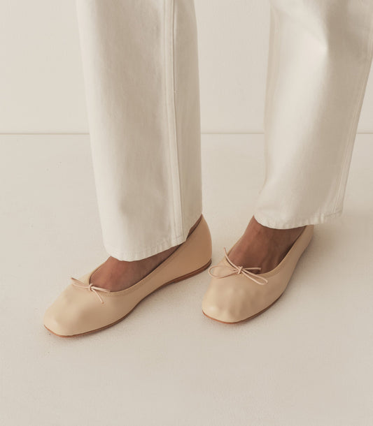 FIFI BALLET FLAT -- NUDE NAPPA