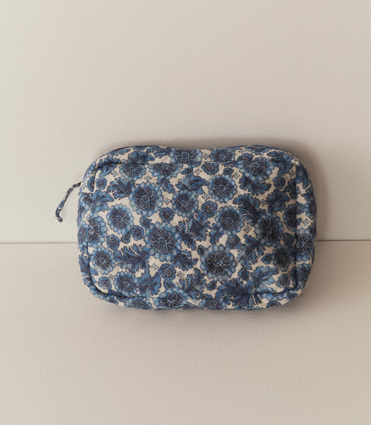 GRANDE QUINCE POUCH -- BLEU SOLEIL FLEURIT
