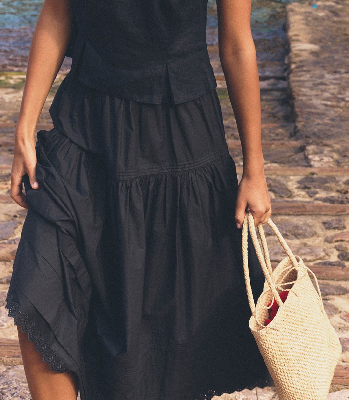 BATEAU BAG -- NATURAL RAFFIA