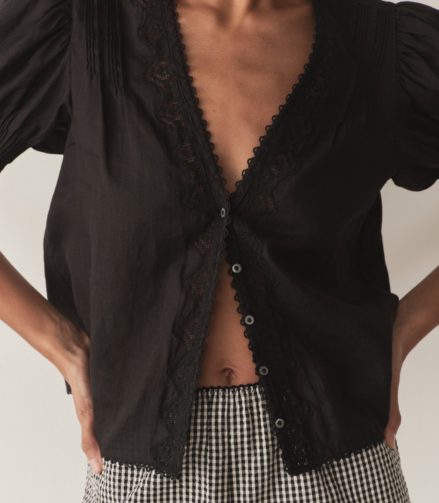 BRIGITTA TOP -- BLACK