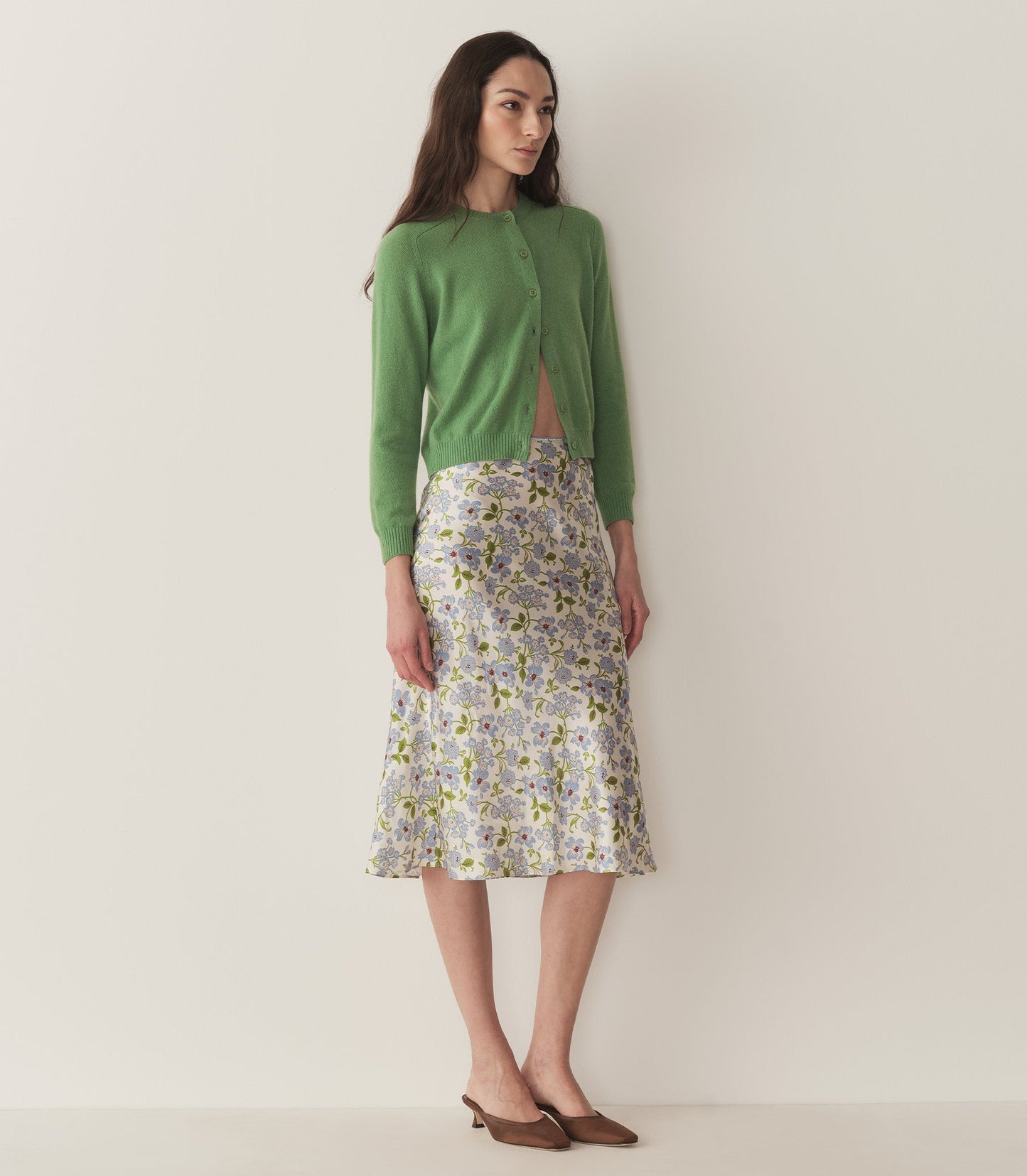 CLAUDINE CARDIGAN -- LIGHT KELLY GREEN