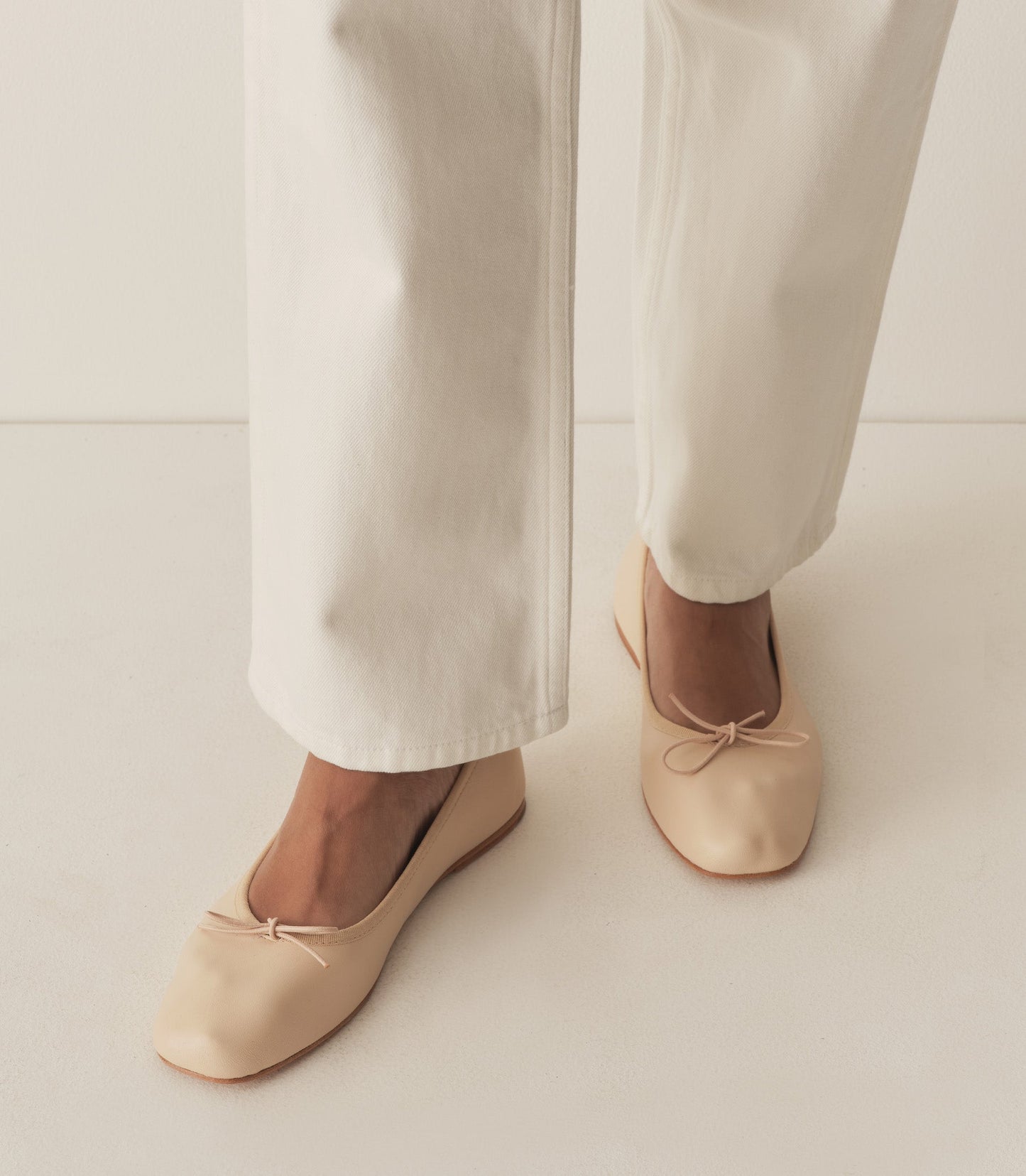 FIFI BALLET FLAT -- NUDE NAPPA