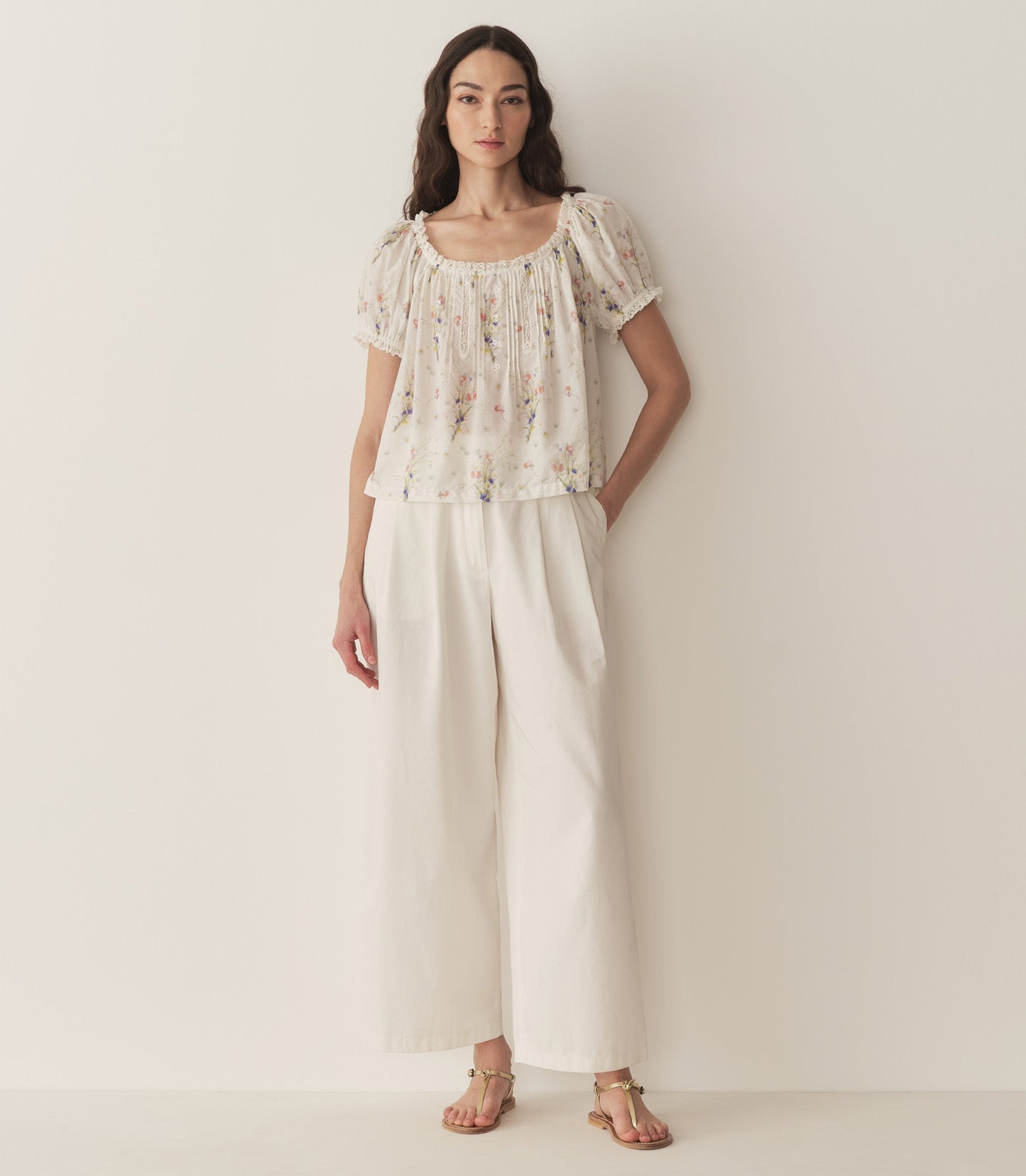 FREDERICA TOP -- PAINTED BOUQUET