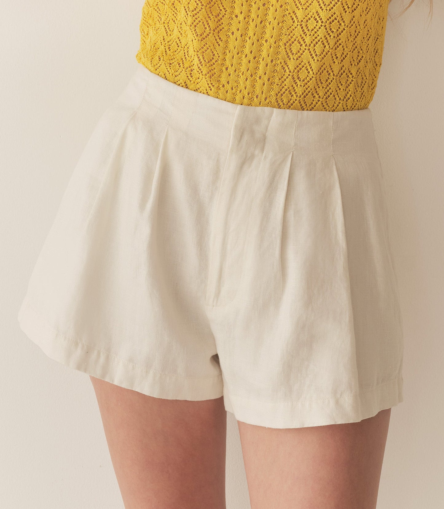 LARUE LINEN SHORT -- SALT