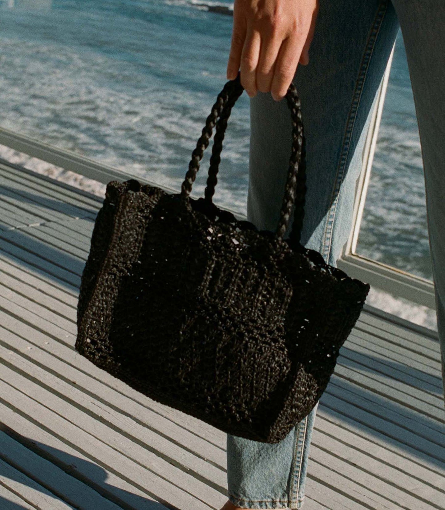 ORLA BAG -- BLACK RAFFIA