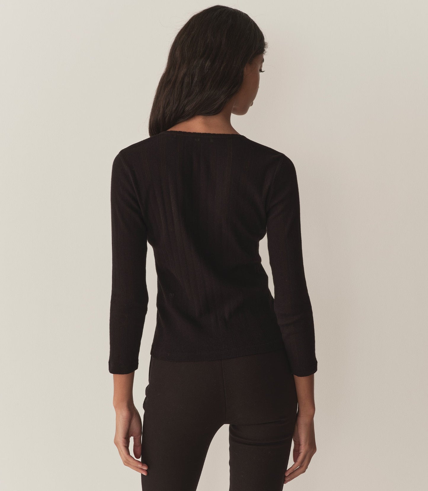 PAOLA TEE -- BLACK QUELLE JOLIE POINTELLE