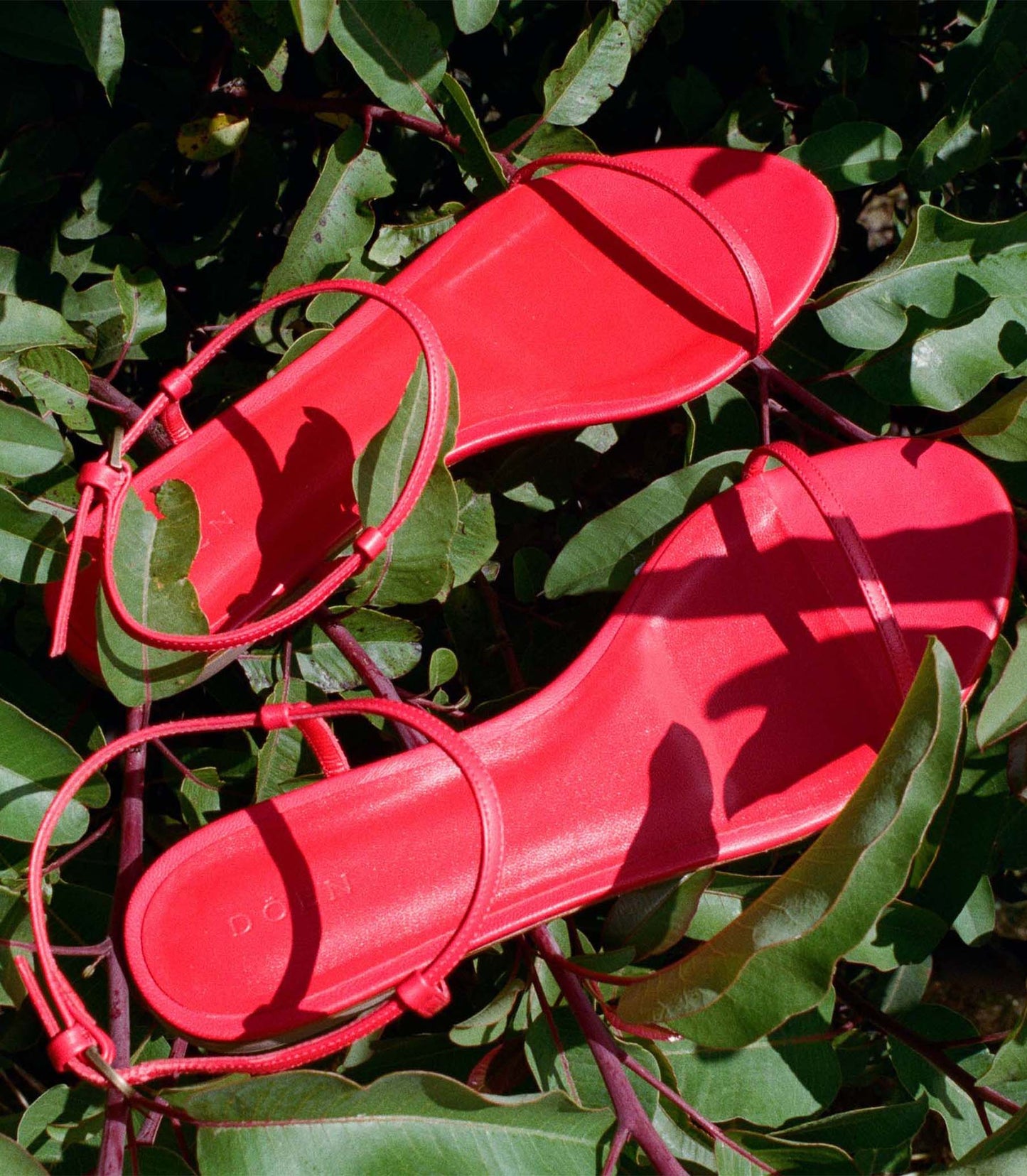 SARTENE SANDAL -- RED NAPPA