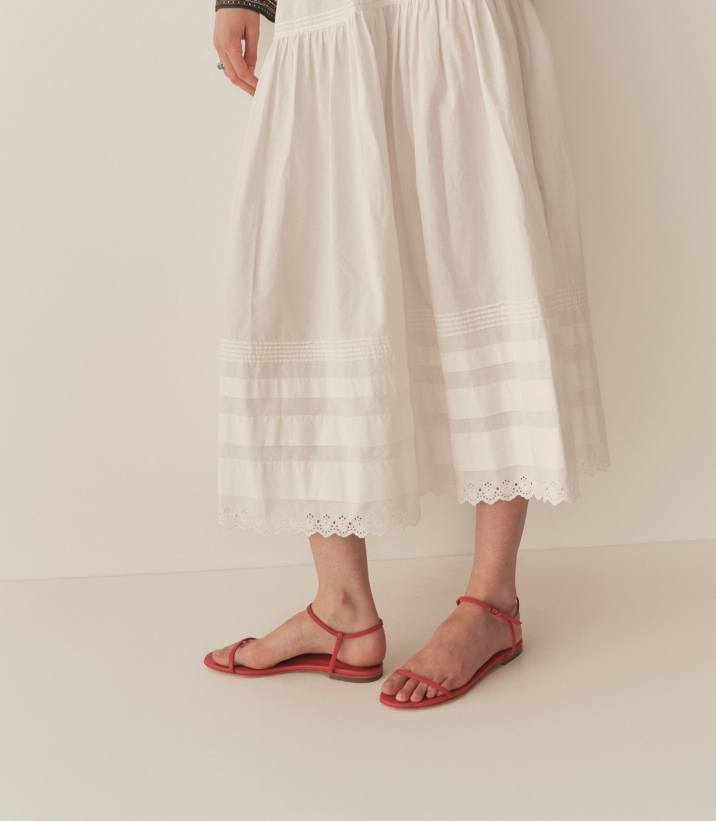 SARTENE SANDAL -- RED NAPPA